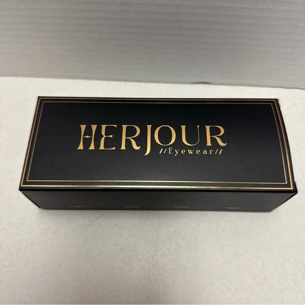 Herjour Retro Trendy Aviator Sunglasses for Women Or Men - NIB - 2 Pair